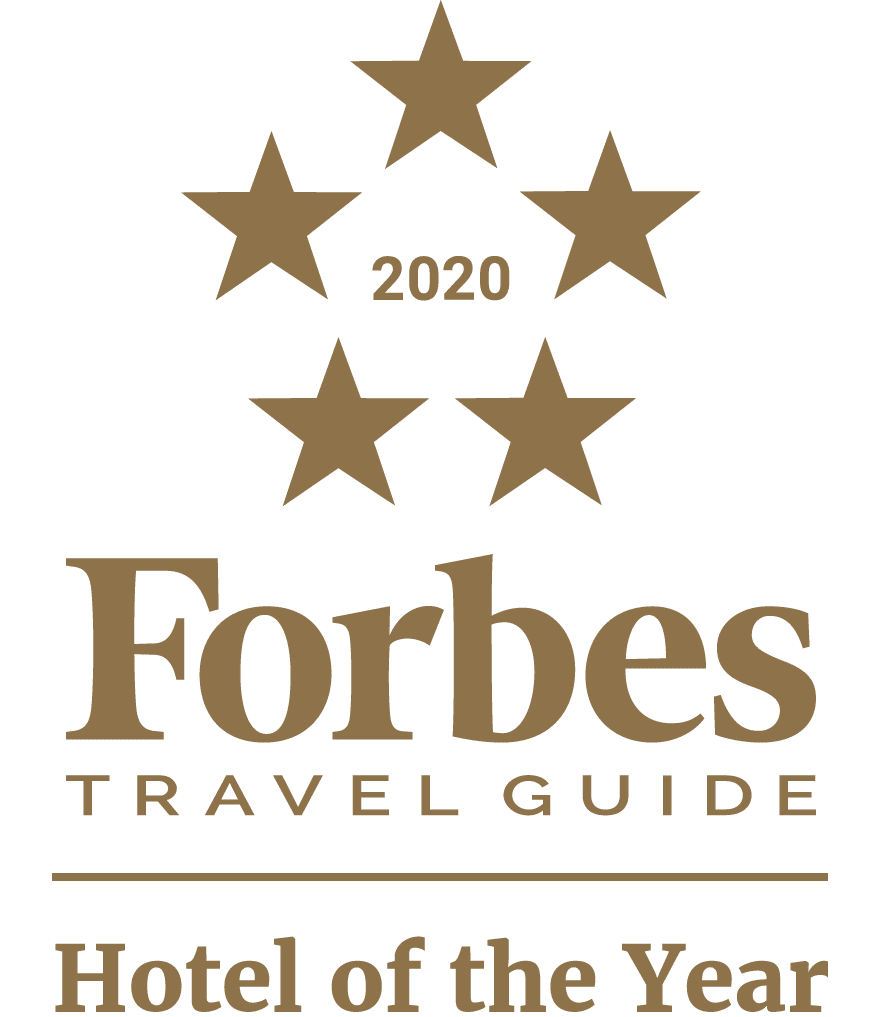 Forbes Travel Guide 2021 logo