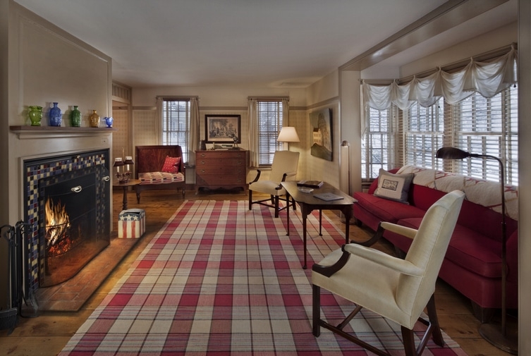 red room living room